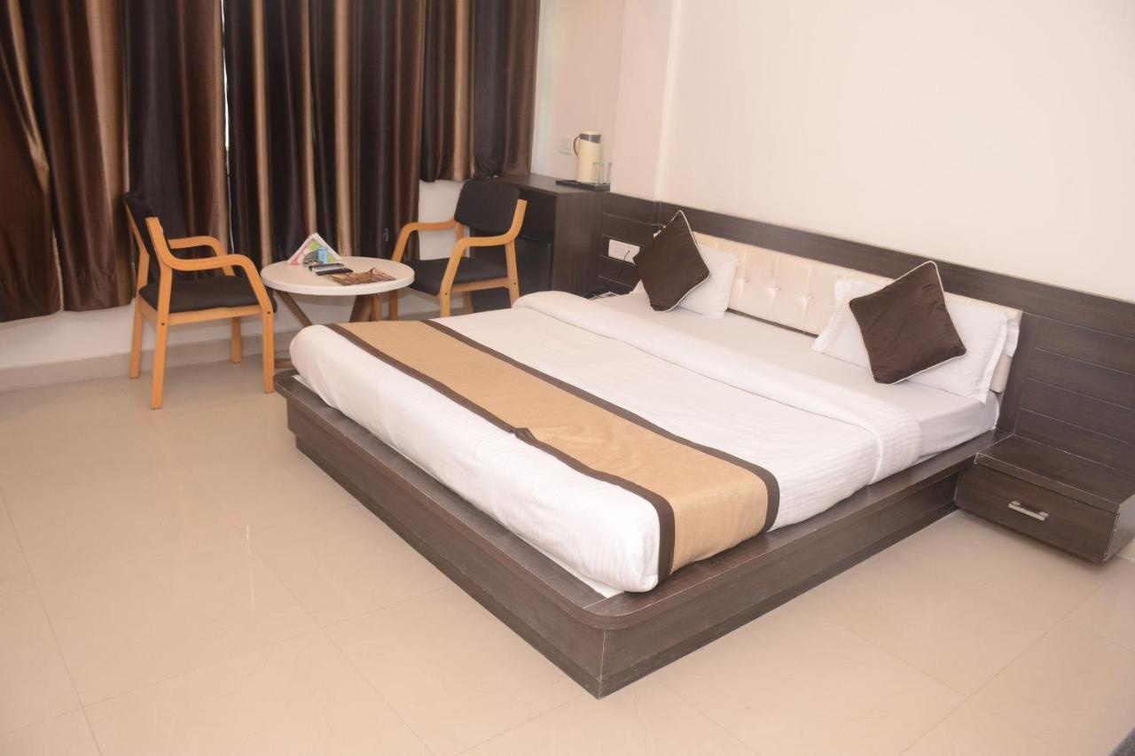 Hotel Bharat Kota  Exterior foto